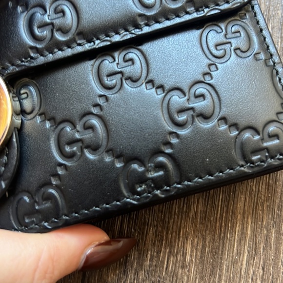 Gucci Chain Wallet - Picture 4 of 11